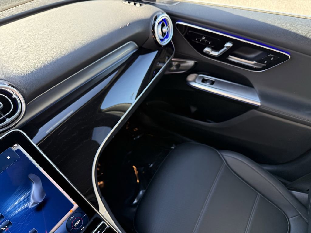 Certified 2025 Mercedes-Benz GLC 300 4MATIC image 20