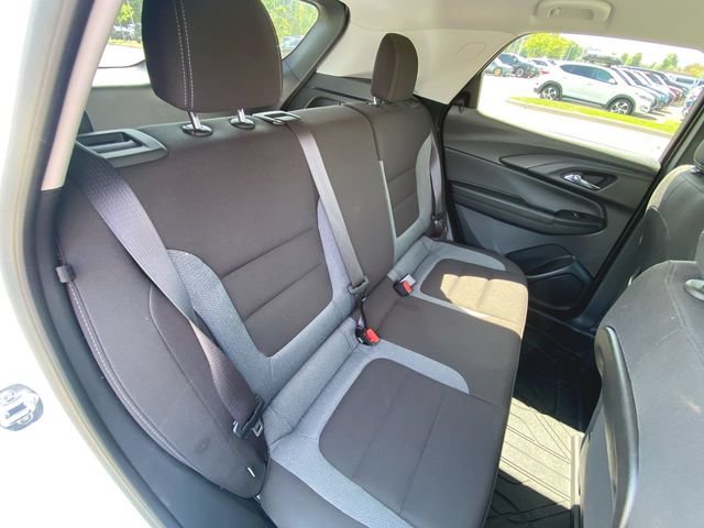 Used 2024 Chevrolet TrailBlazer LT w/ LT Cold Weather Package FWD image 24