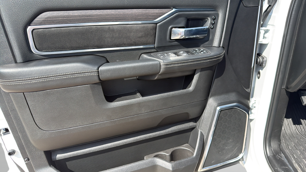 New 2027 RAM 3500 Laramie w/ Night Edition AWD/4WD image 31