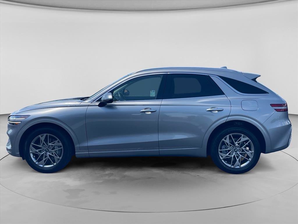 Used 2025 Genesis GV70 2.5T AWD/4WD image 4