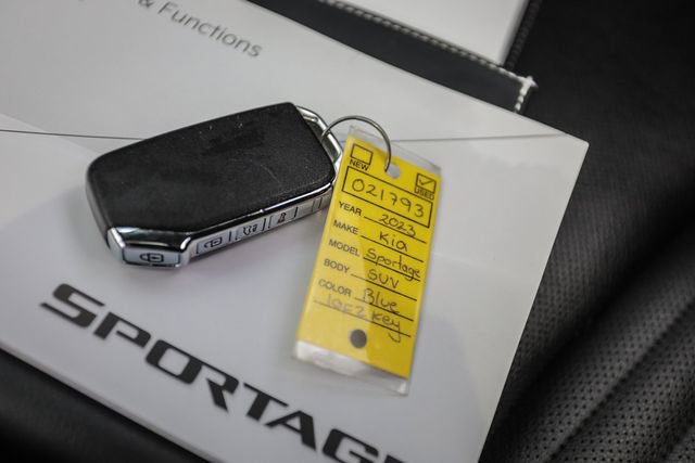 Used 2023 Kia Sportage SX AWD/4WD image 76