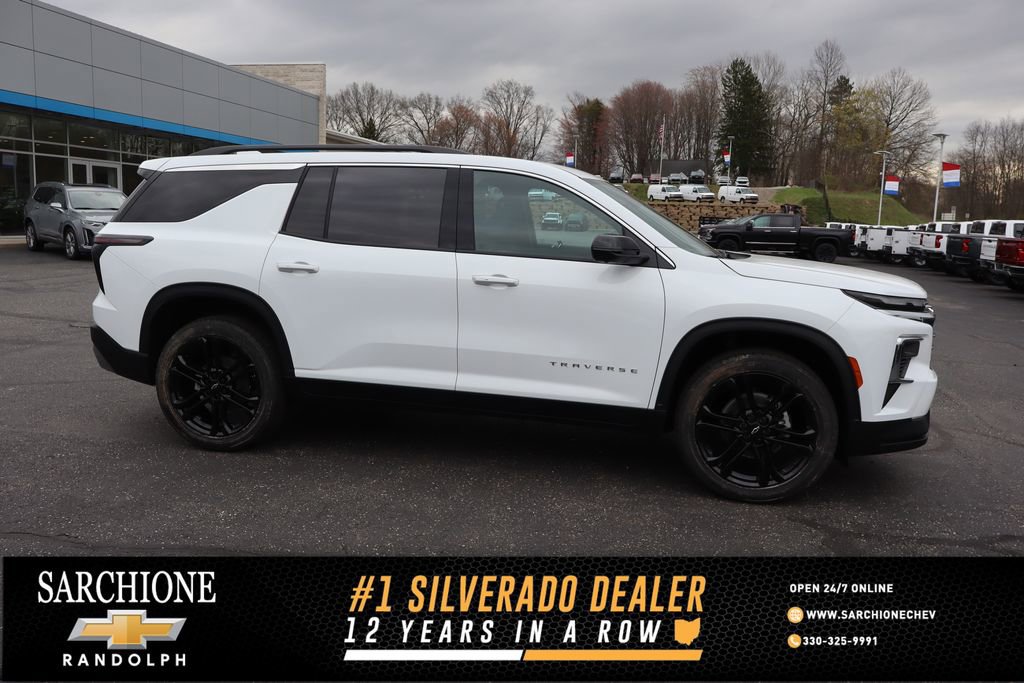 New 2026 Chevrolet Traverse LT w/ Driver Confidence Package