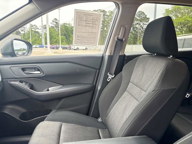 Used 2025 Nissan Rogue SV image 20