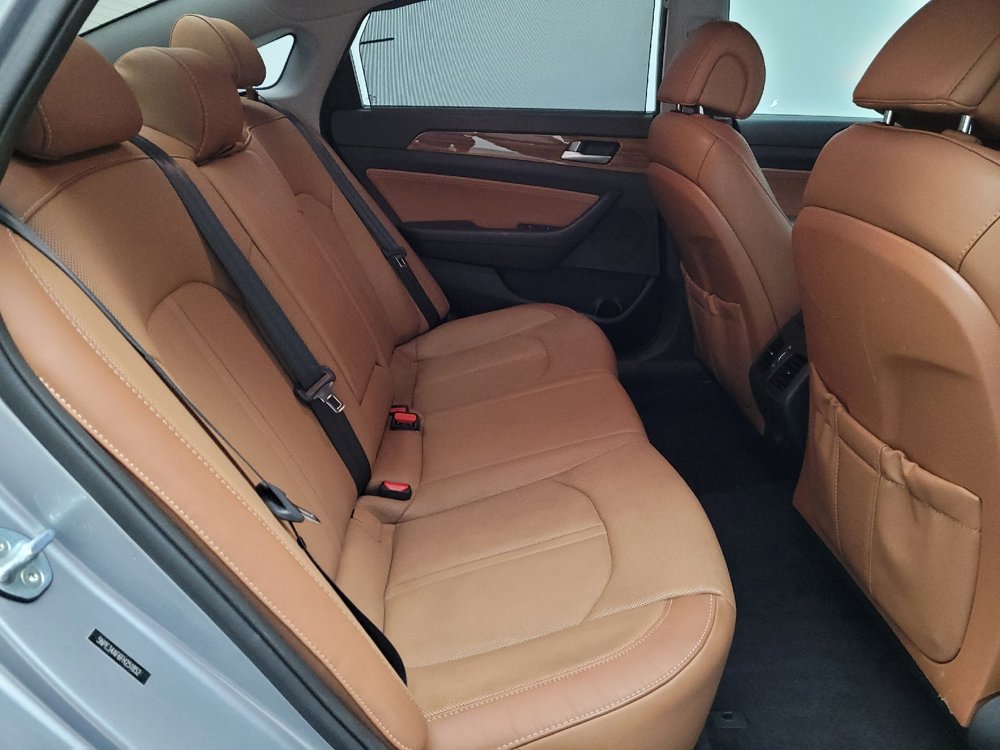 Used 2015 Hyundai Sonata Limited image 19