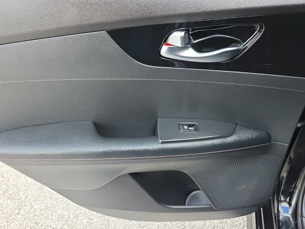 Used 2021 Kia Forte GT w/ GT2 Package image 21