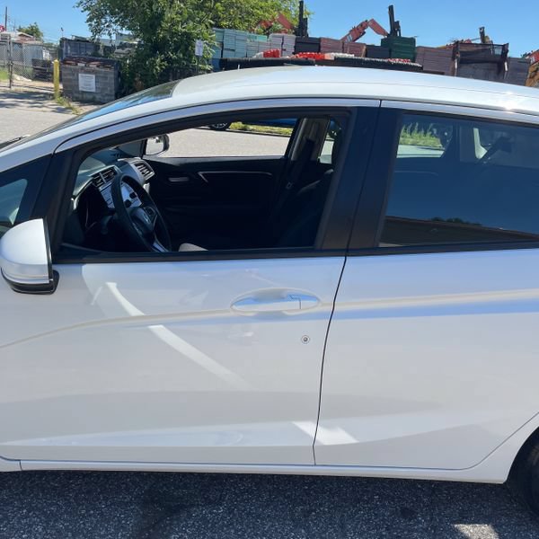 Used 2019 Honda Fit LX image 6