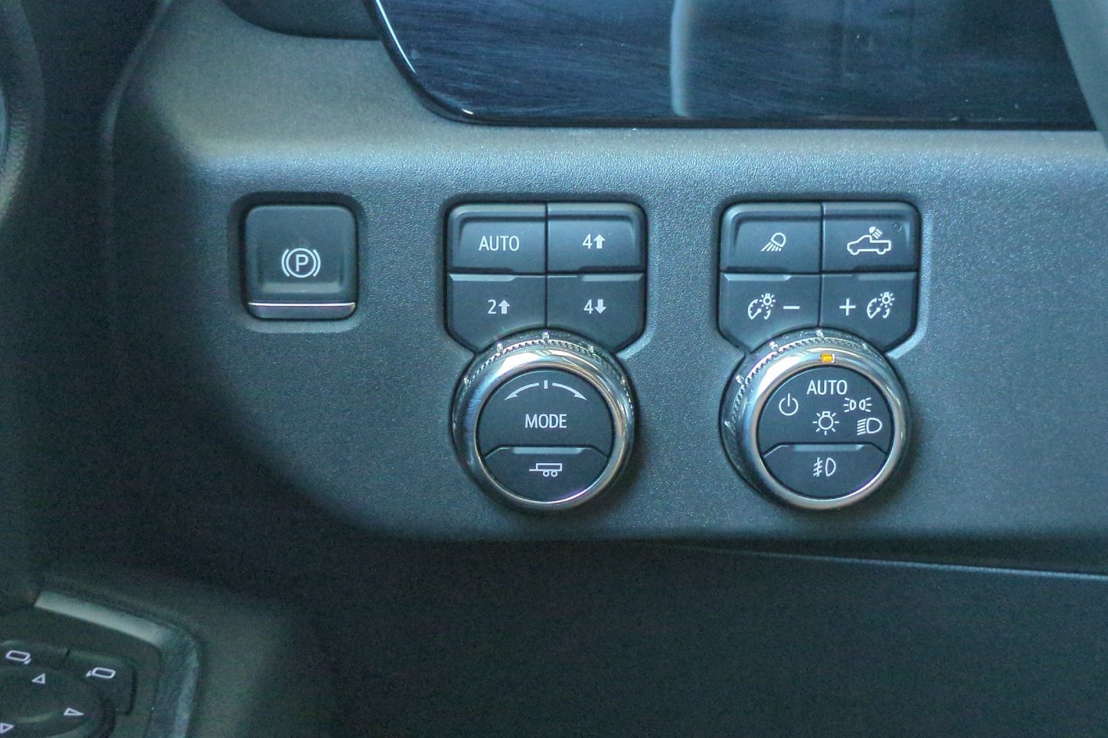 Used 2024 GMC Sierra 1500 SLT w/ SLT Premium Package AWD/4WD image 41