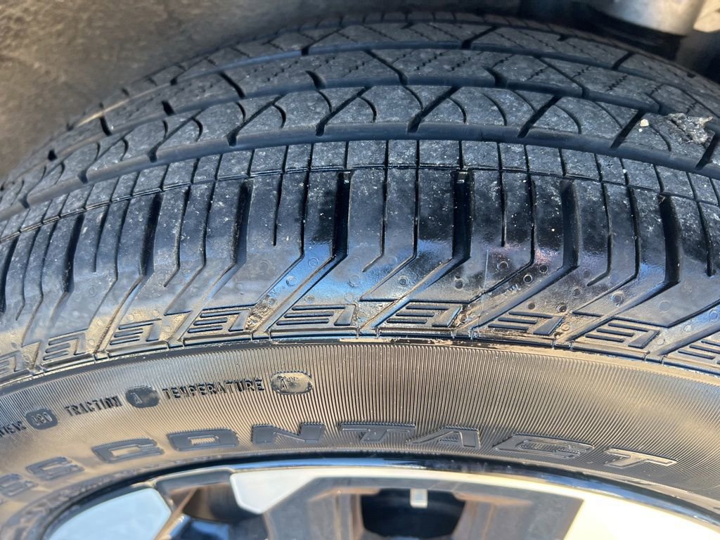 Certified 2025 Kia Sorento S w/ Panoramic Sunroof Package FWD image 43