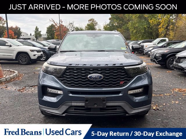 Used 2021 Ford Explorer ST w/ Equipment Group 401A AWD/4WD image 2