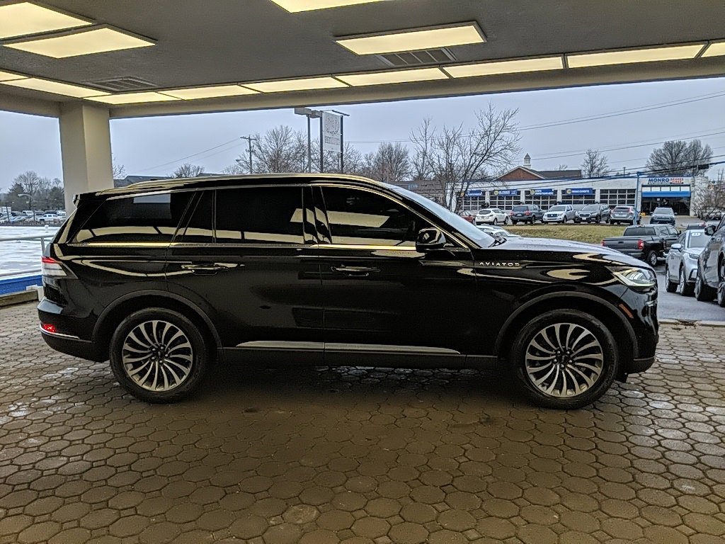 Certified 2021 Lincoln Aviator Reserve w/ Equipment Group 201A image 4