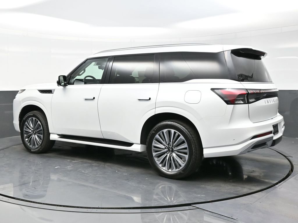 Used 2025 INFINITI QX80 Sensory image 4
