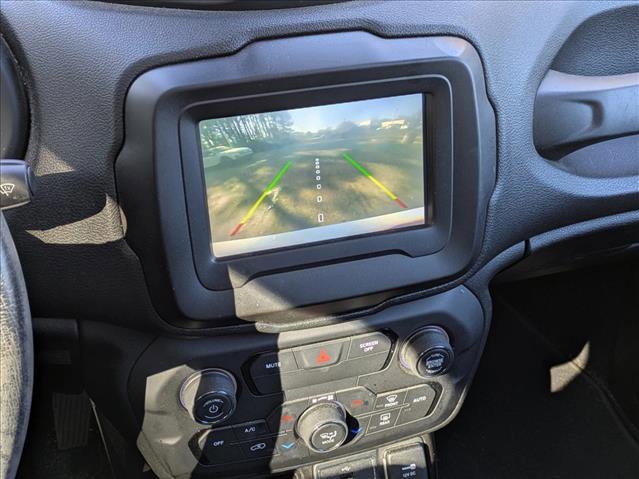 Used 2020 Jeep Renegade Altitude image 14