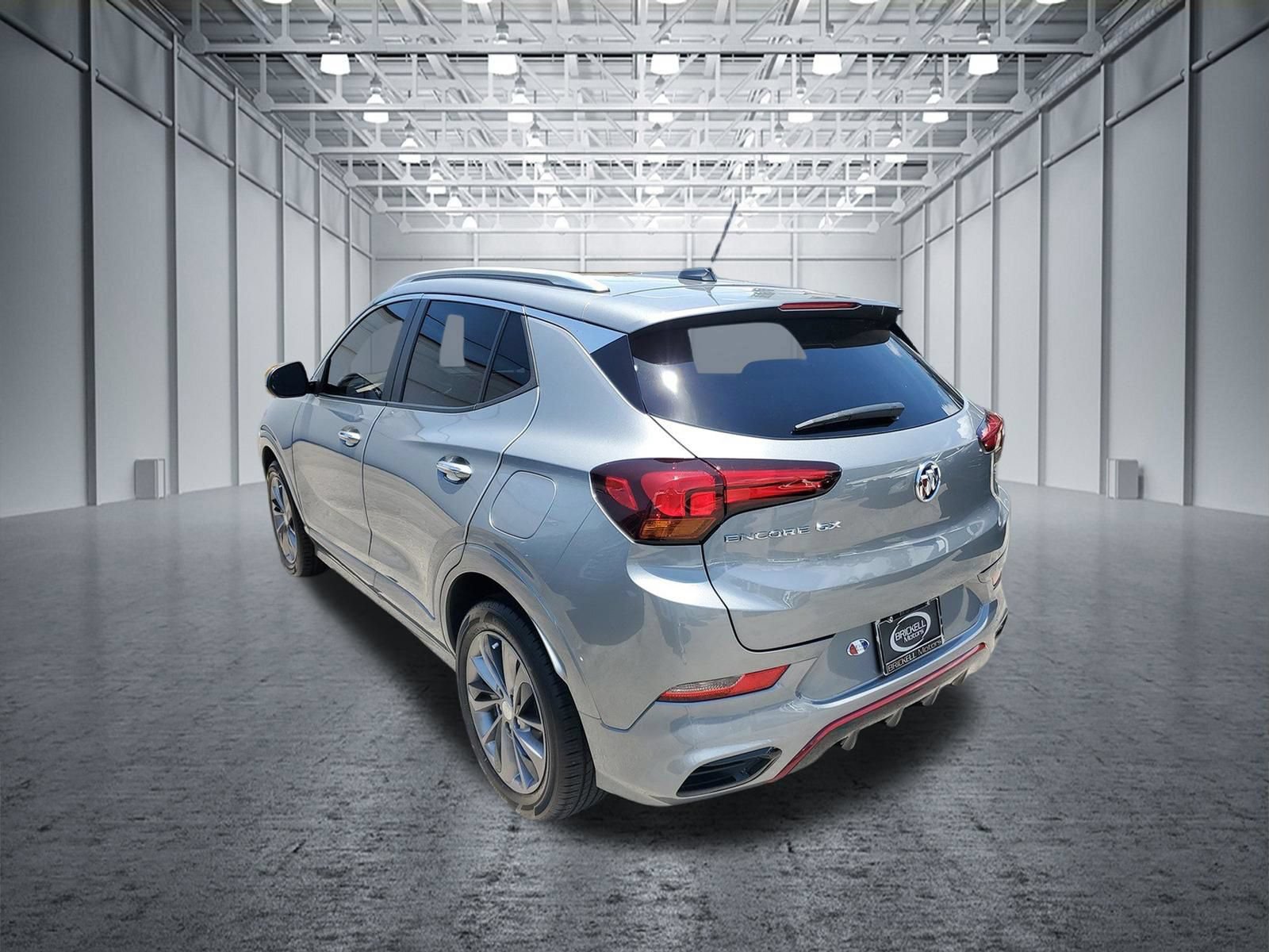 Used 2023 Buick Encore GX Select w/ Sport Touring Package FWD image 4
