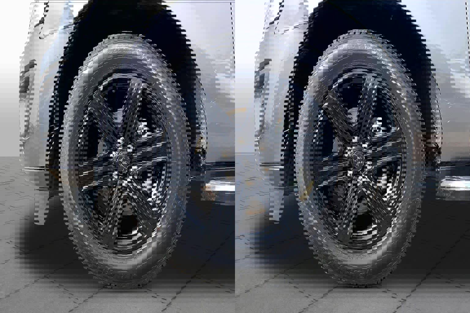 Used 2021 Ford Expedition XLT RWD image 10