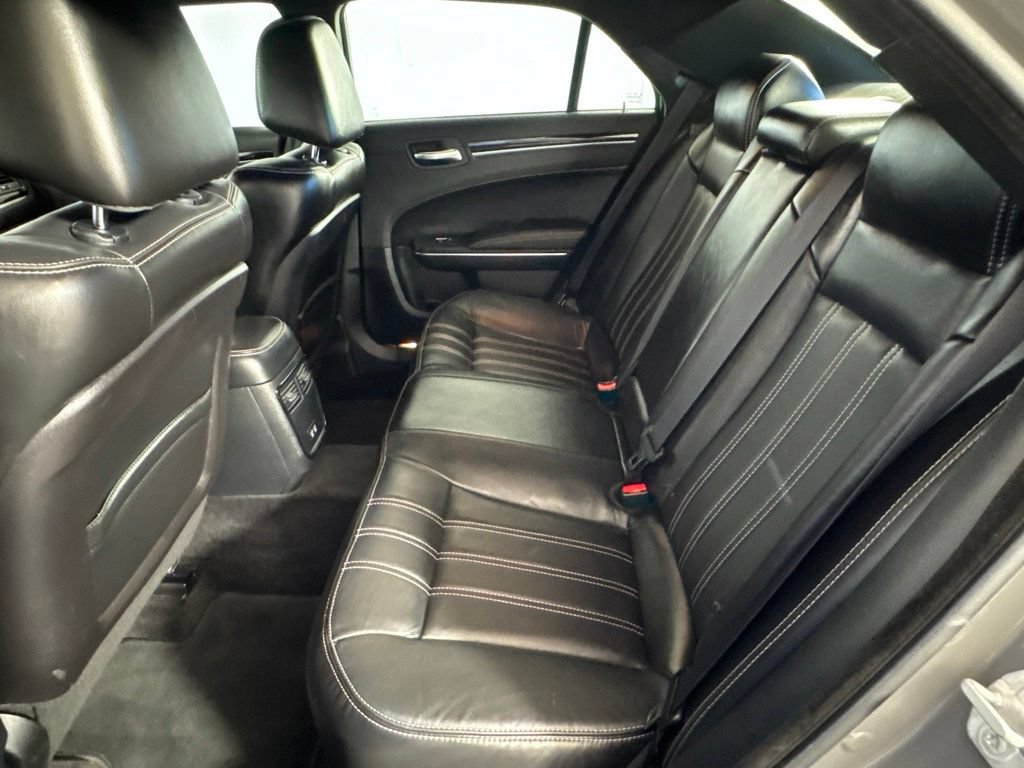 Used 2018 Chrysler 300 S w/ 300S Premium Group AWD/4WD image 34