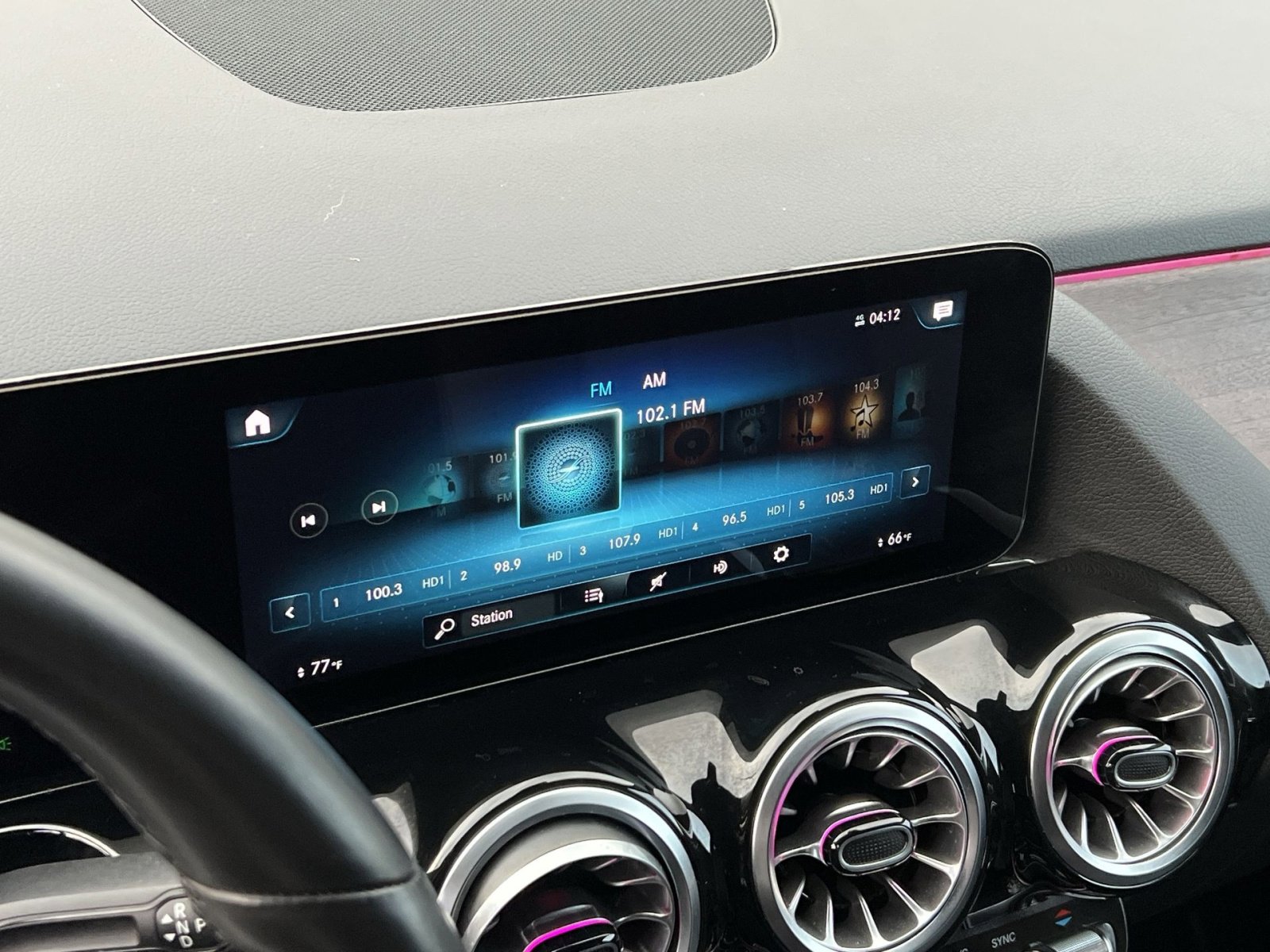 Certified 2022 Mercedes-Benz GLA 250 4MATIC image 16