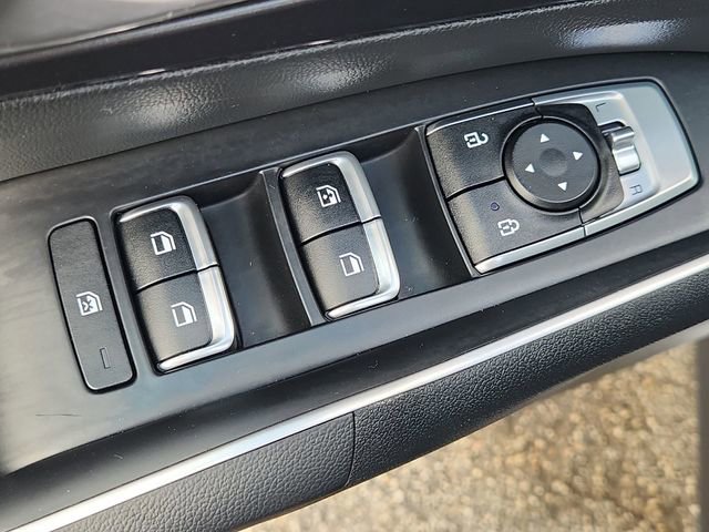 Used 2022 Kia Sorento LX image 21