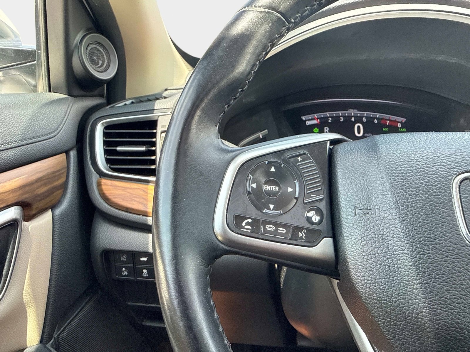 Used 2018 Honda CR-V Touring image 28