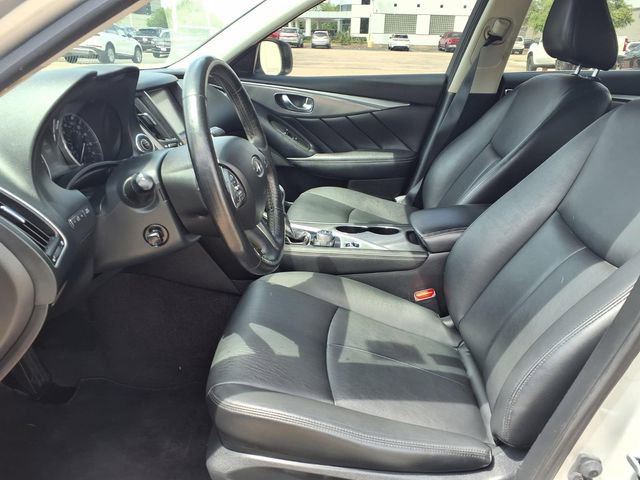 Used 2016 INFINITI Q50 Premium w/ 2.0T Premium Plus Package image 4
