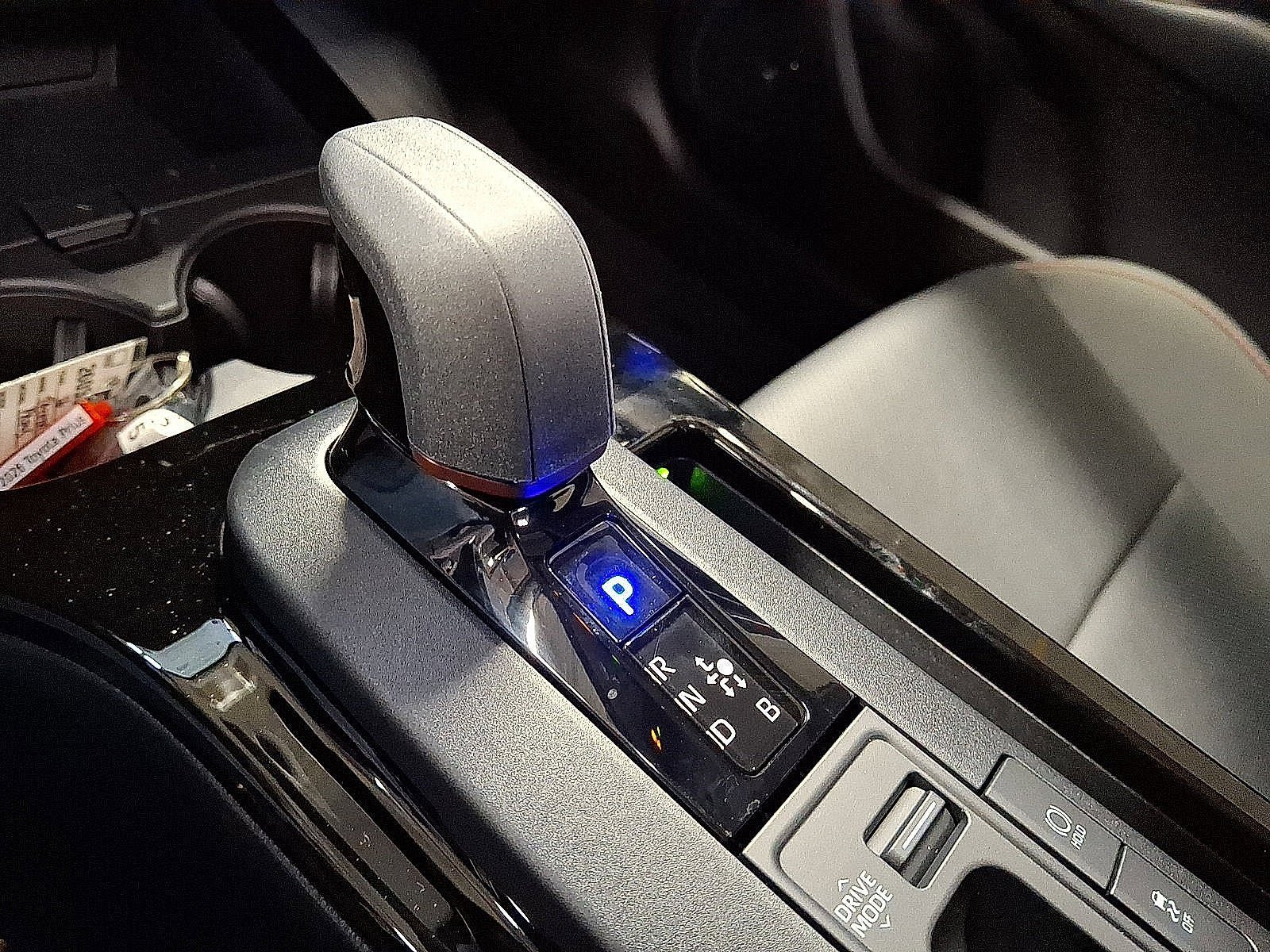 New 2026 Toyota Prius Plug-In Hybrid FWD image 13