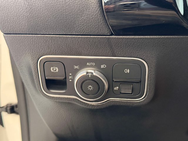 Certified 2022 Mercedes-Benz GLA 35 AMG 4MATIC image 20