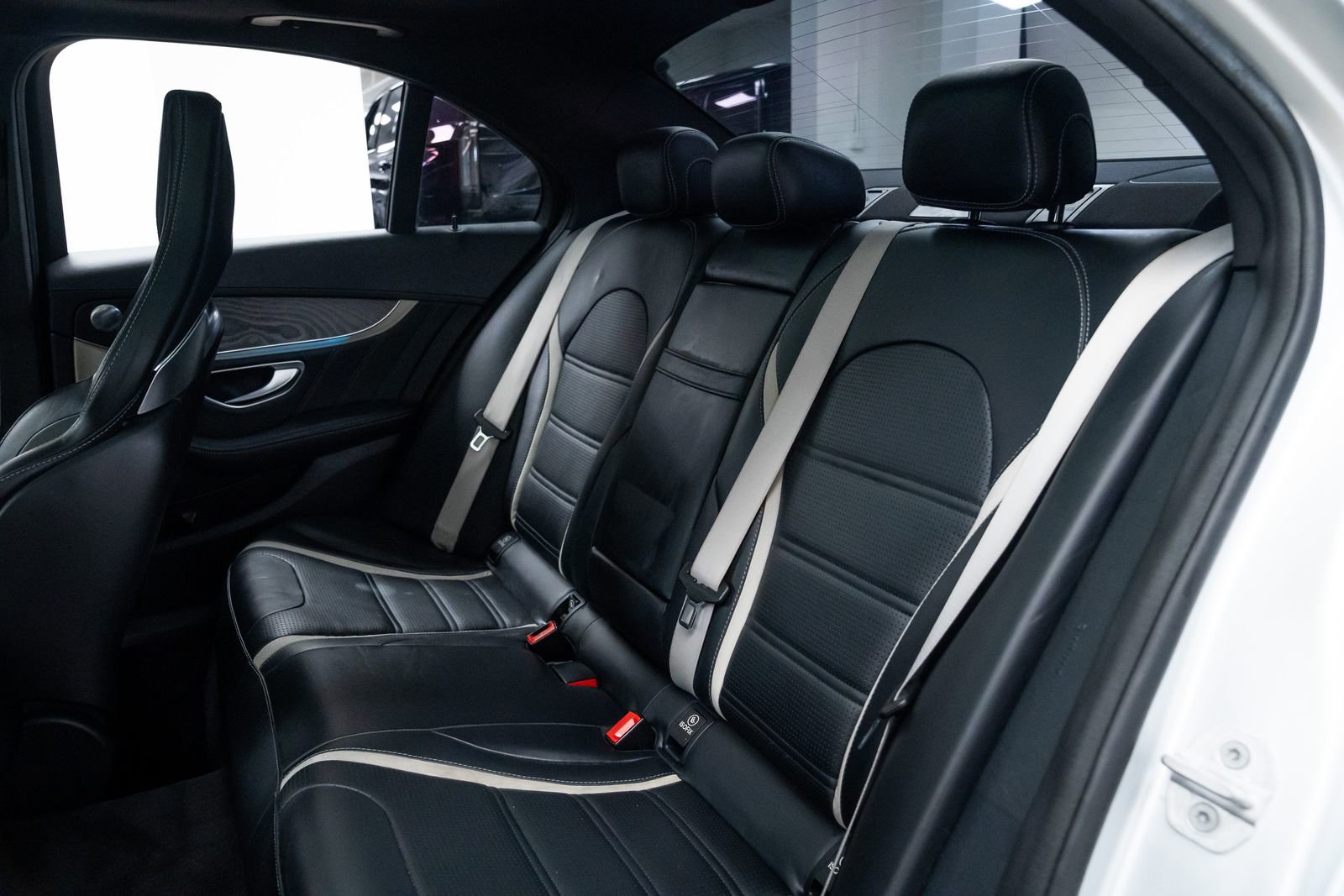 Used 2016 Mercedes-Benz C 63 AMG S image 22