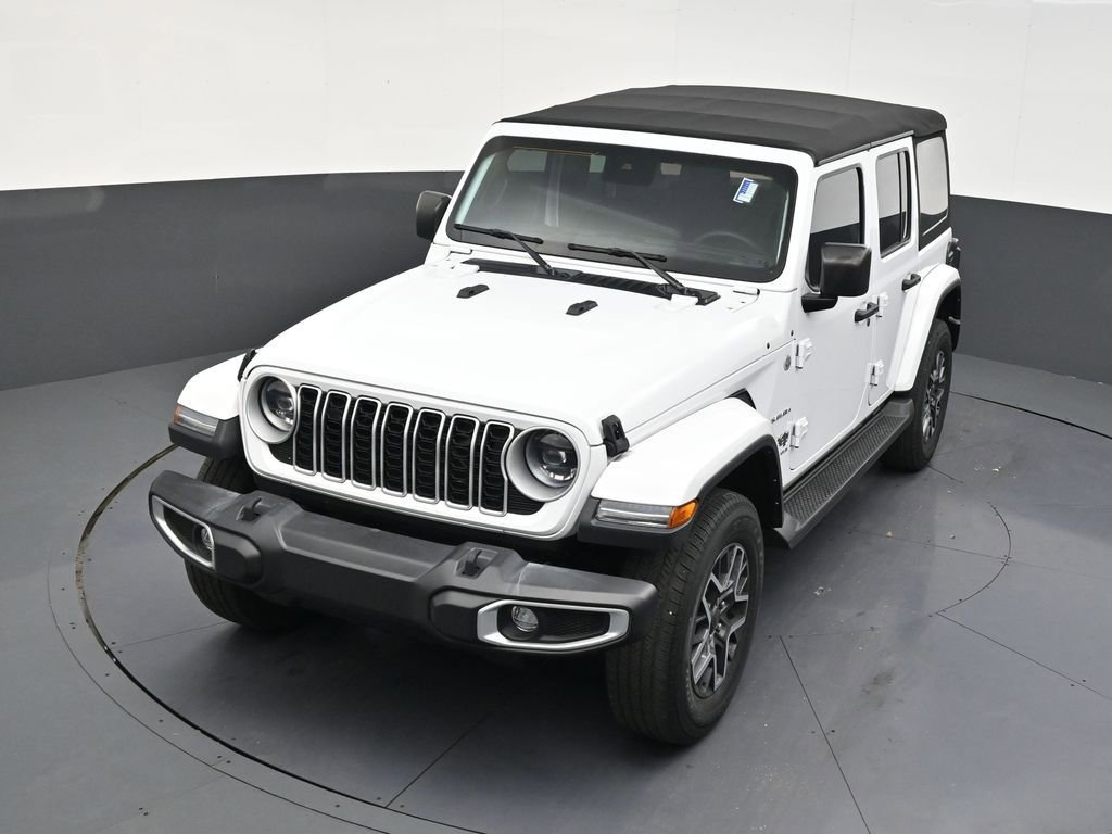 Used 2024 Jeep Wrangler Sahara image 19