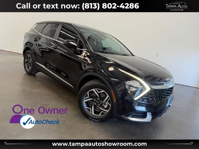 Used 2023 Kia Sportage LX image 1
