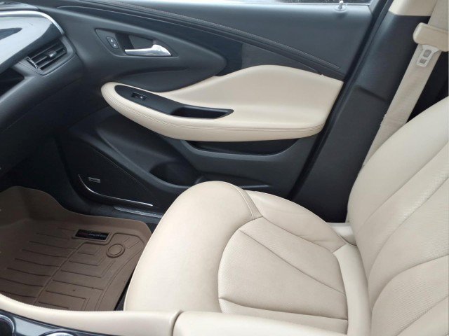 Used 2017 Buick Envision Premium w/ Driver Confidence Package AWD/4WD image 20