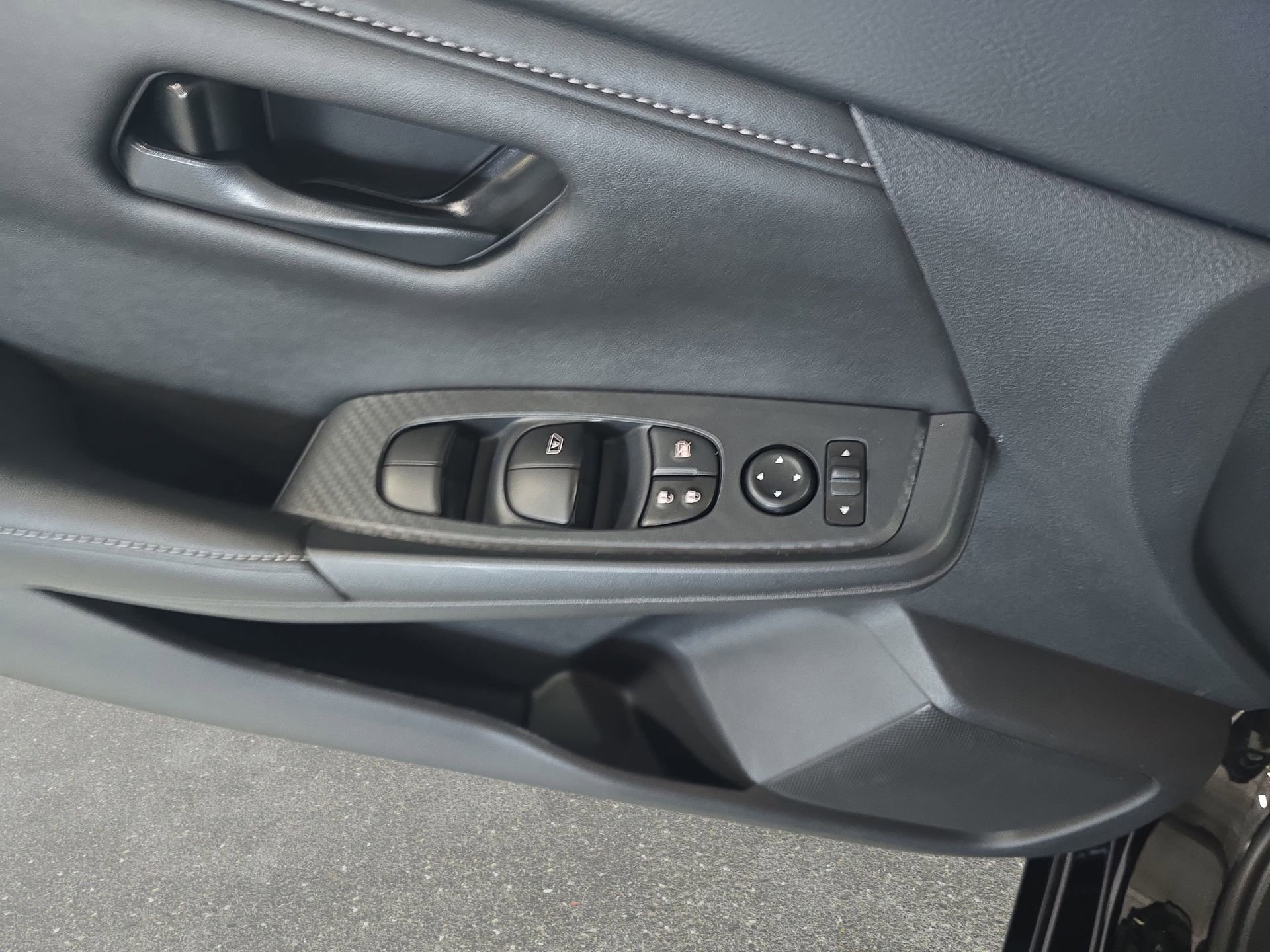 Certified 2025 Nissan Sentra S image 26