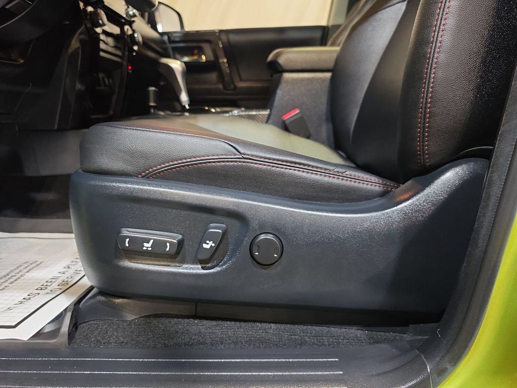 Used 2022 Toyota 4Runner TRD Pro AWD/4WD image 14