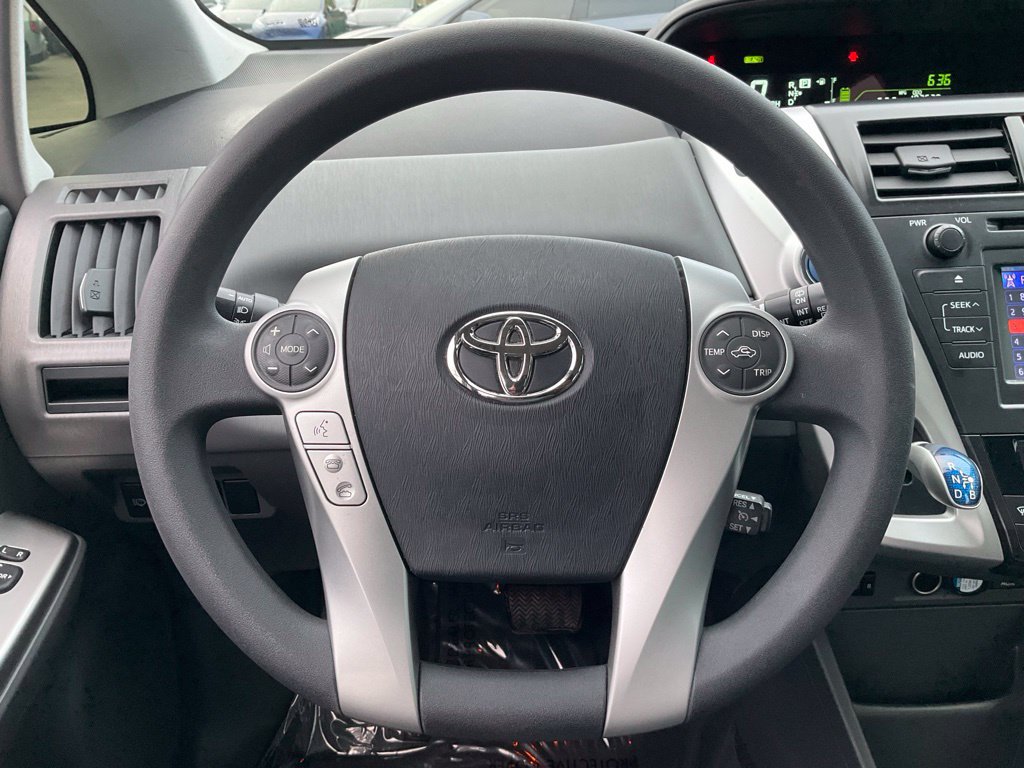 Used 2012 Toyota Prius V Five FWD image 40
