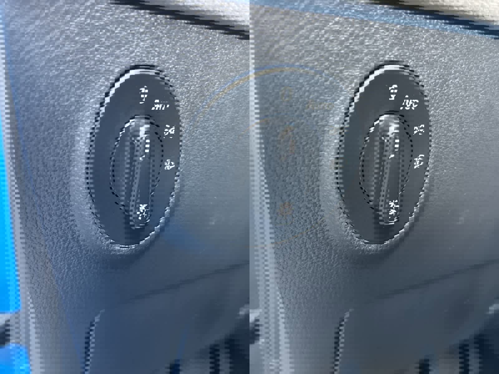 Used 2022 Volkswagen Taos SE image 31