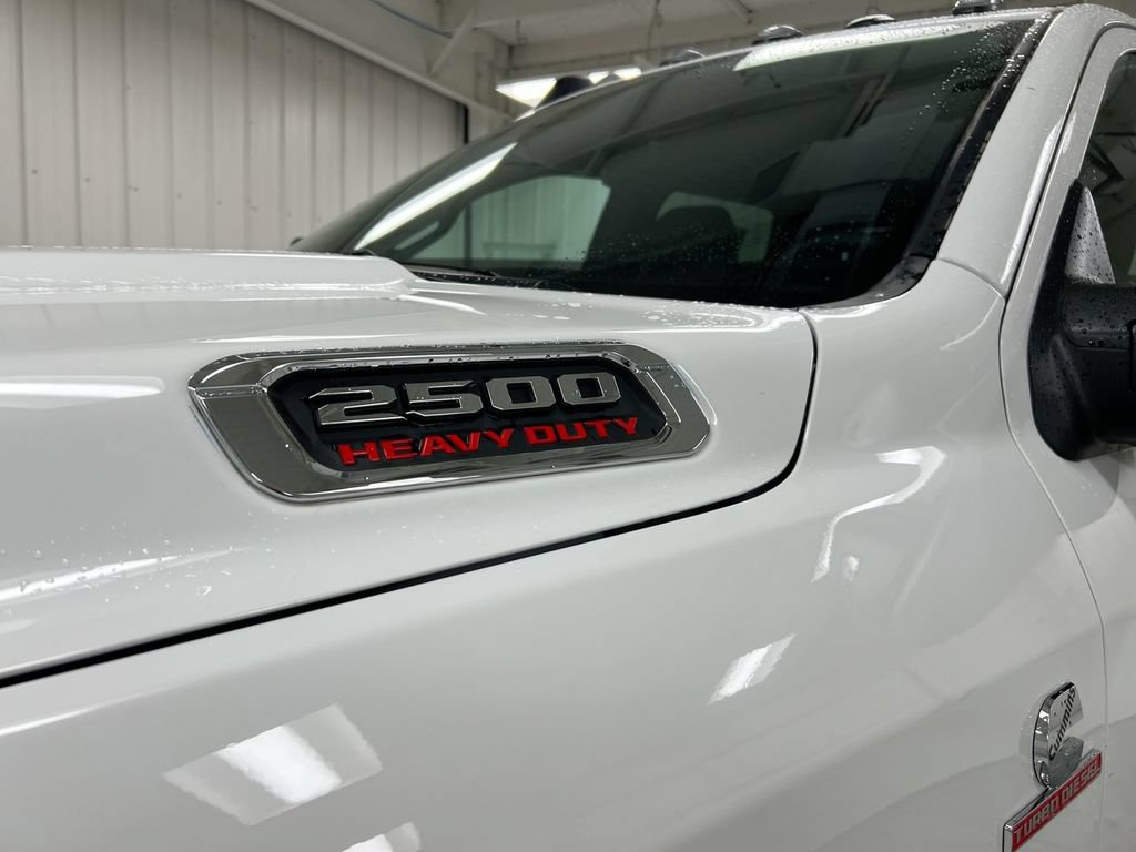 New 2026 RAM 2500 Big Horn AWD/4WD image 25