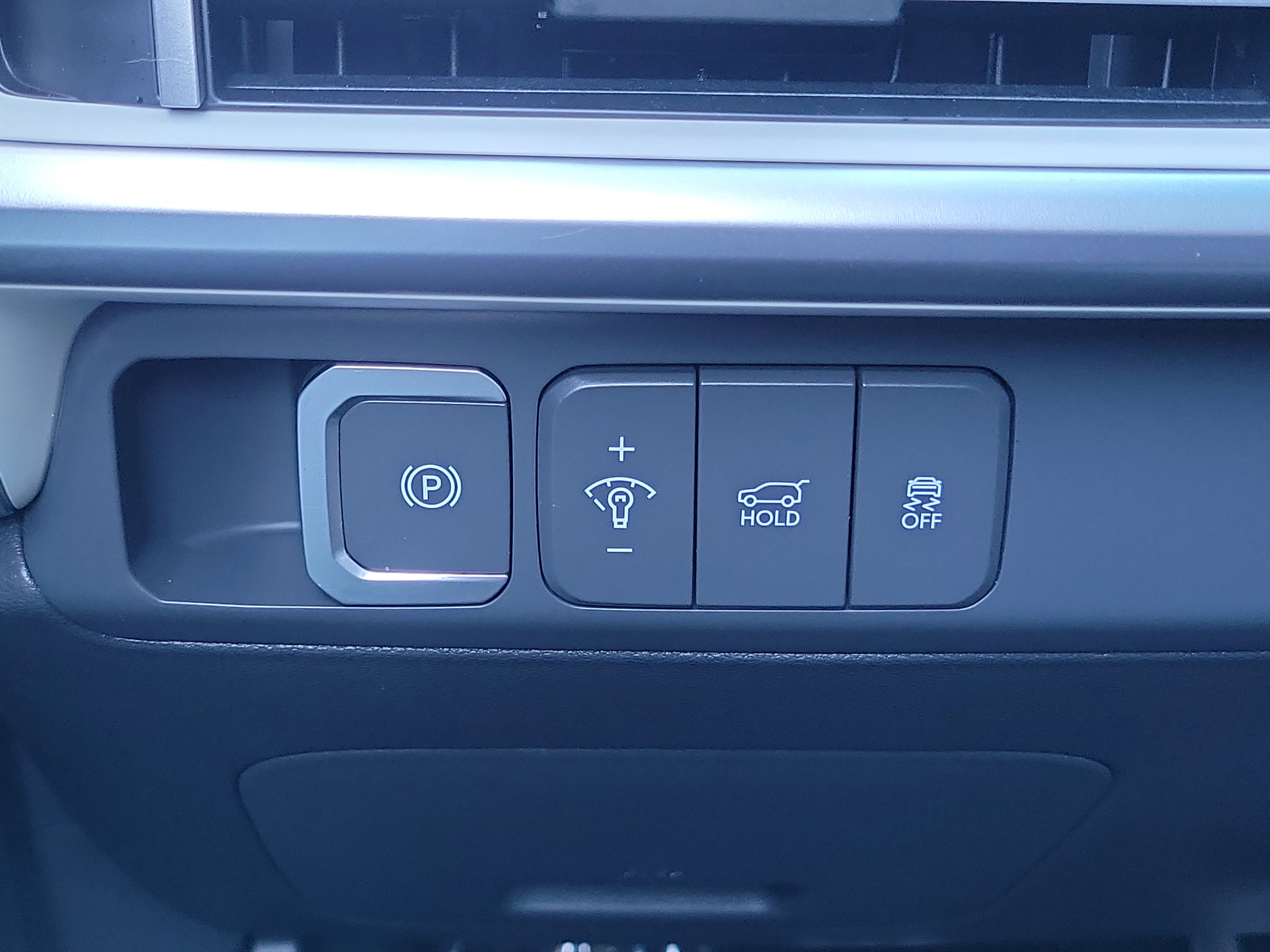 Certified 2026 Hyundai Santa Fe SE image 18