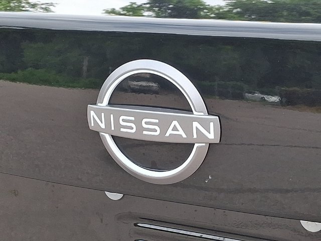 Used 2024 Nissan Sentra SV FWD image 32