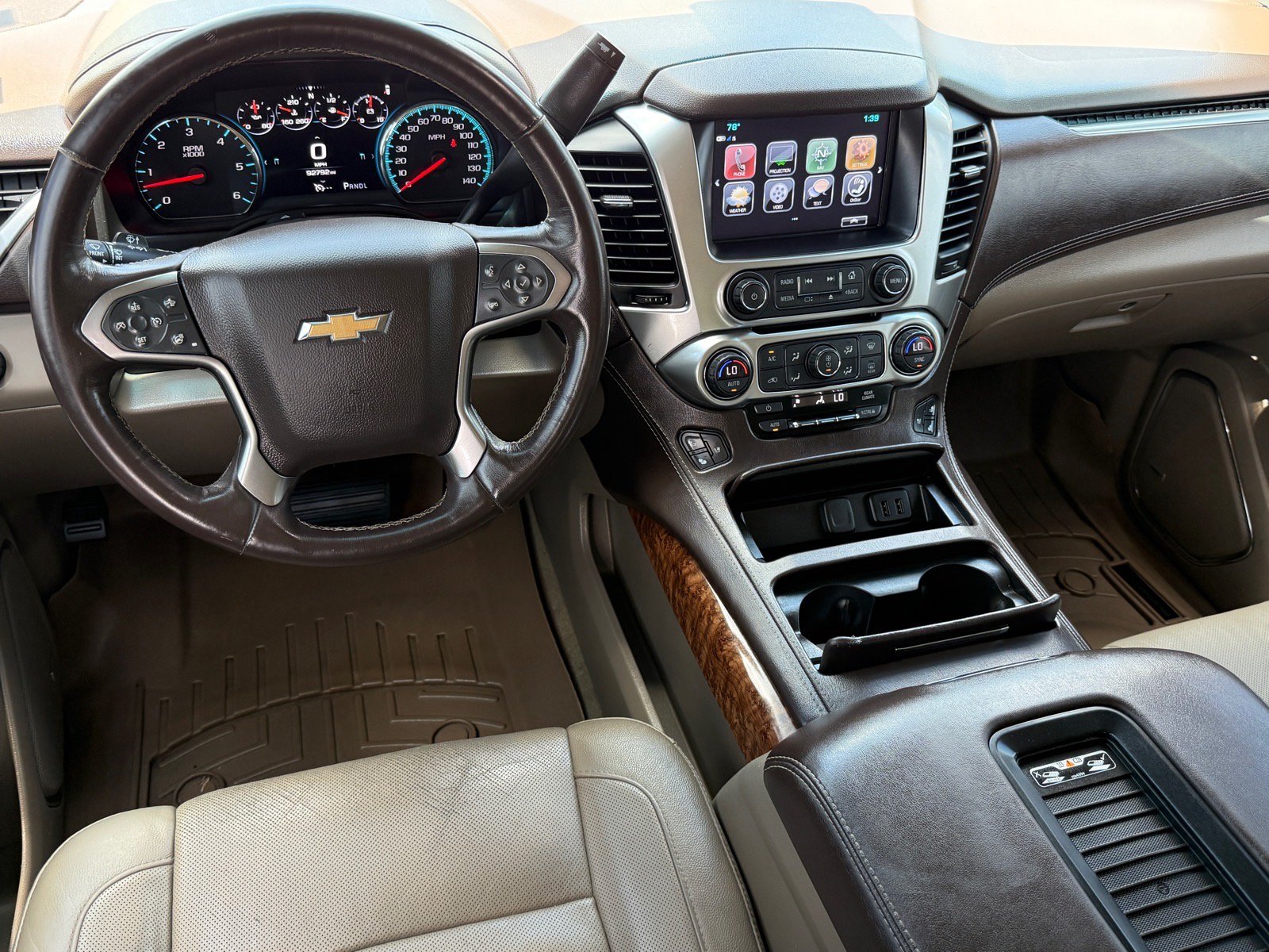 Used 2017 Chevrolet Tahoe Premier AWD/4WD image 14