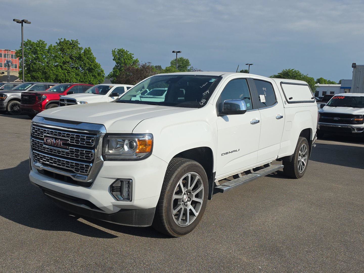 Used 2022 GMC Canyon Denali AWD/4WD image 7