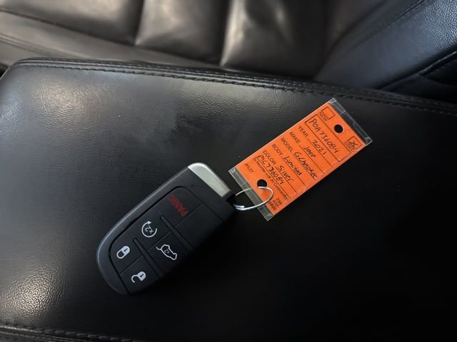 Used 2021 Jeep Grand Cherokee Limited image 9