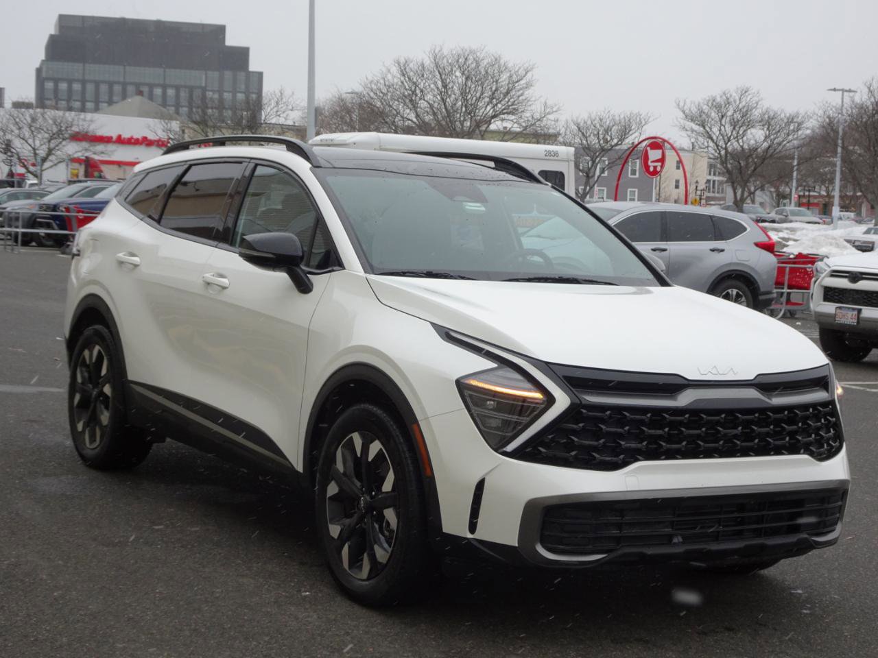 Used 2024 Kia Sportage X-Line image 3