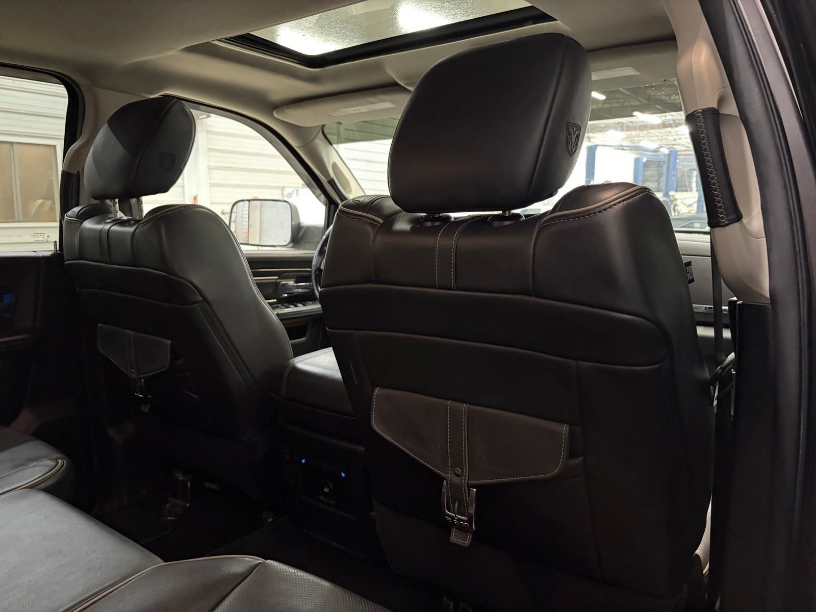 Used 2014 RAM 1500 Limited AWD/4WD image 29