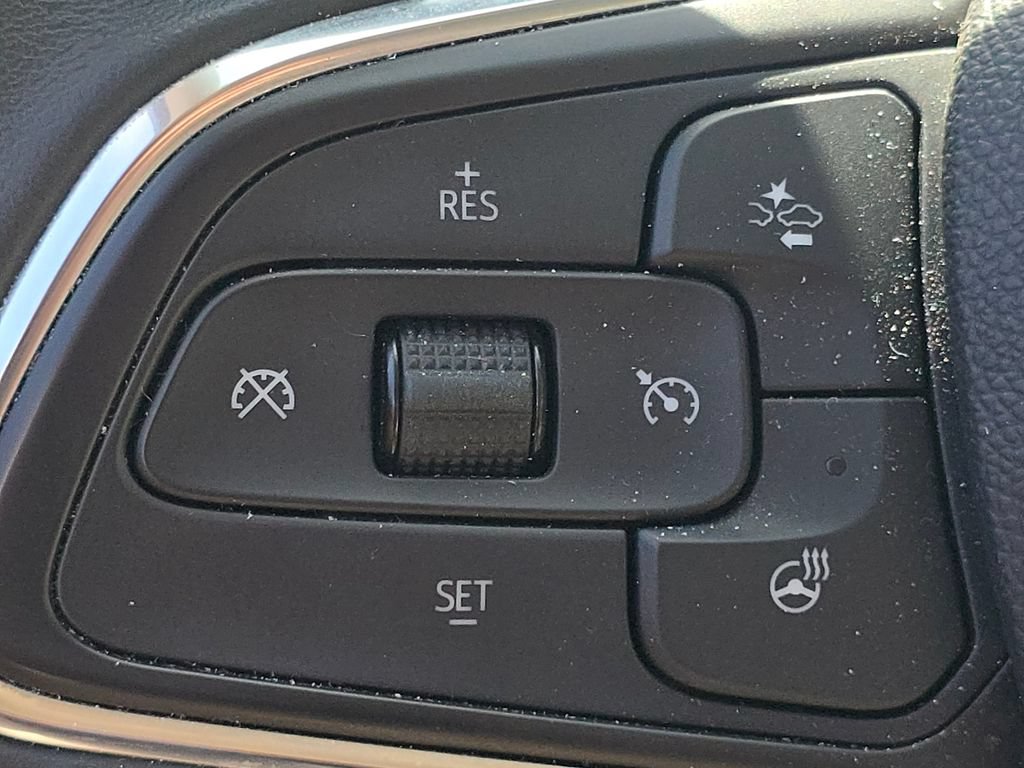 Used 2023 Buick Envision Avenir FWD image 35
