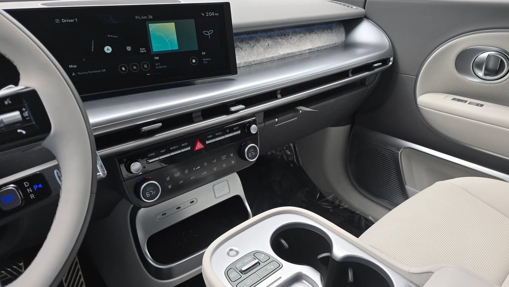 Used 2026 Hyundai Ioniq 9 Calligraphy AWD/4WD image 36