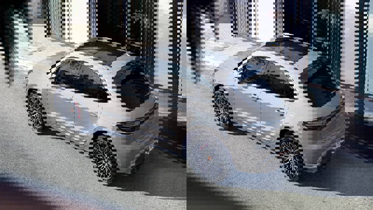 New 2026 Porsche Macan GTS image 4