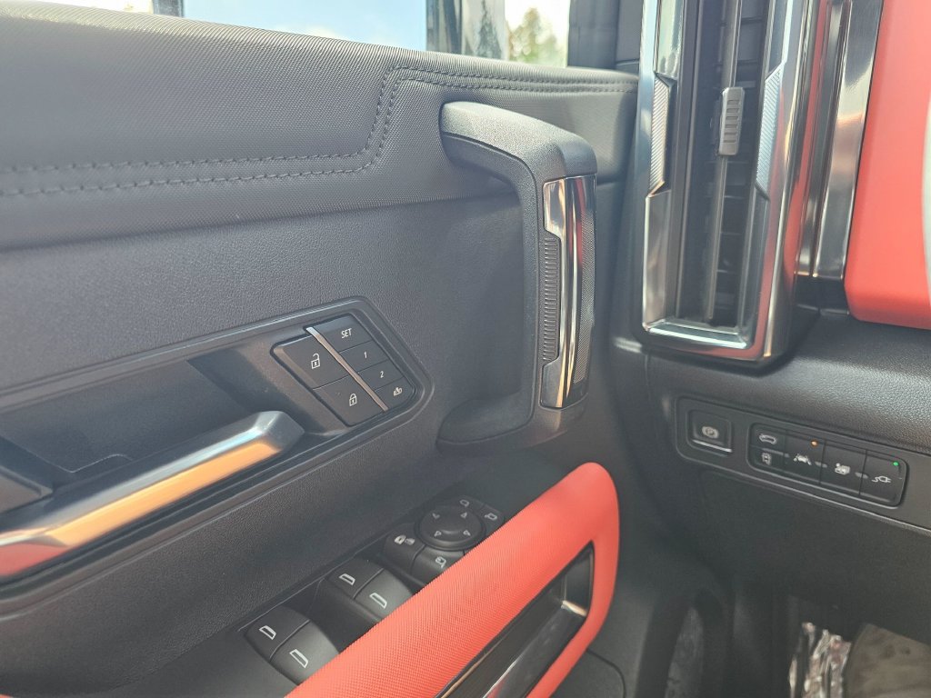 Used 2026 GMC Hummer EV 3X w/ Carbon Fiber Edition Package AWD/4WD image 35