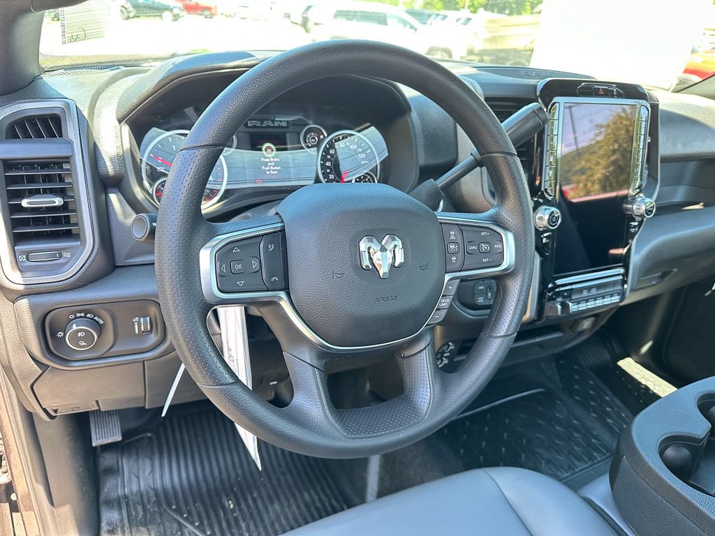 New 2026 RAM 3500 Tradesman AWD/4WD image 19