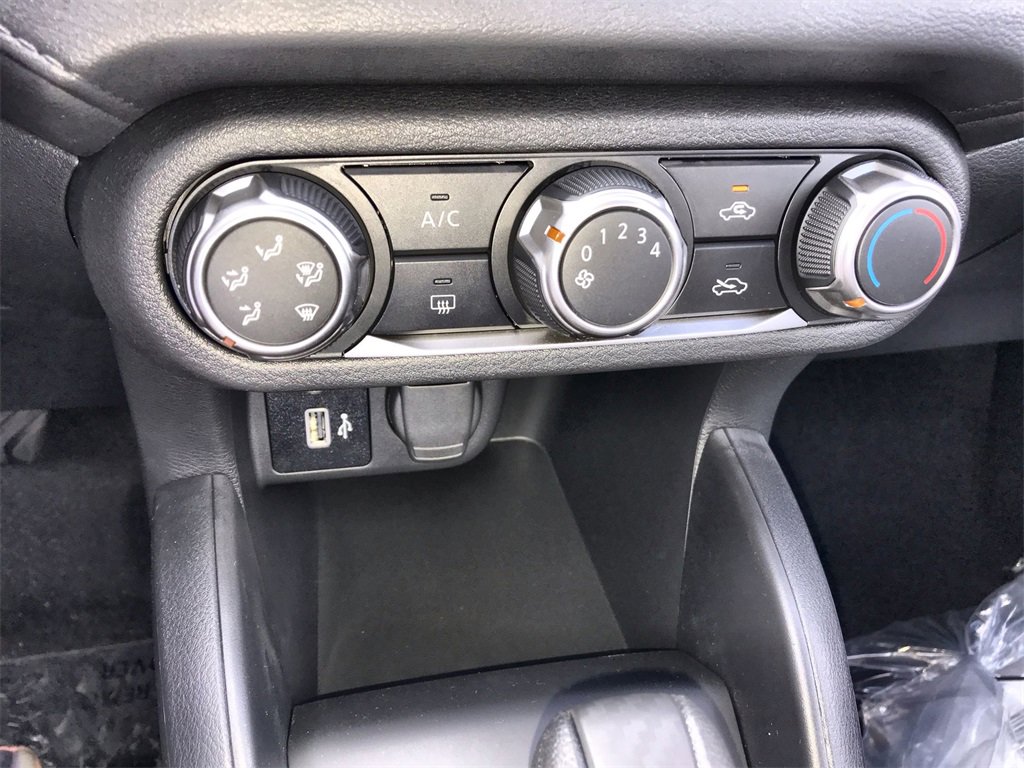 New 2025 Nissan Versa S w/ Trunk Package image 18