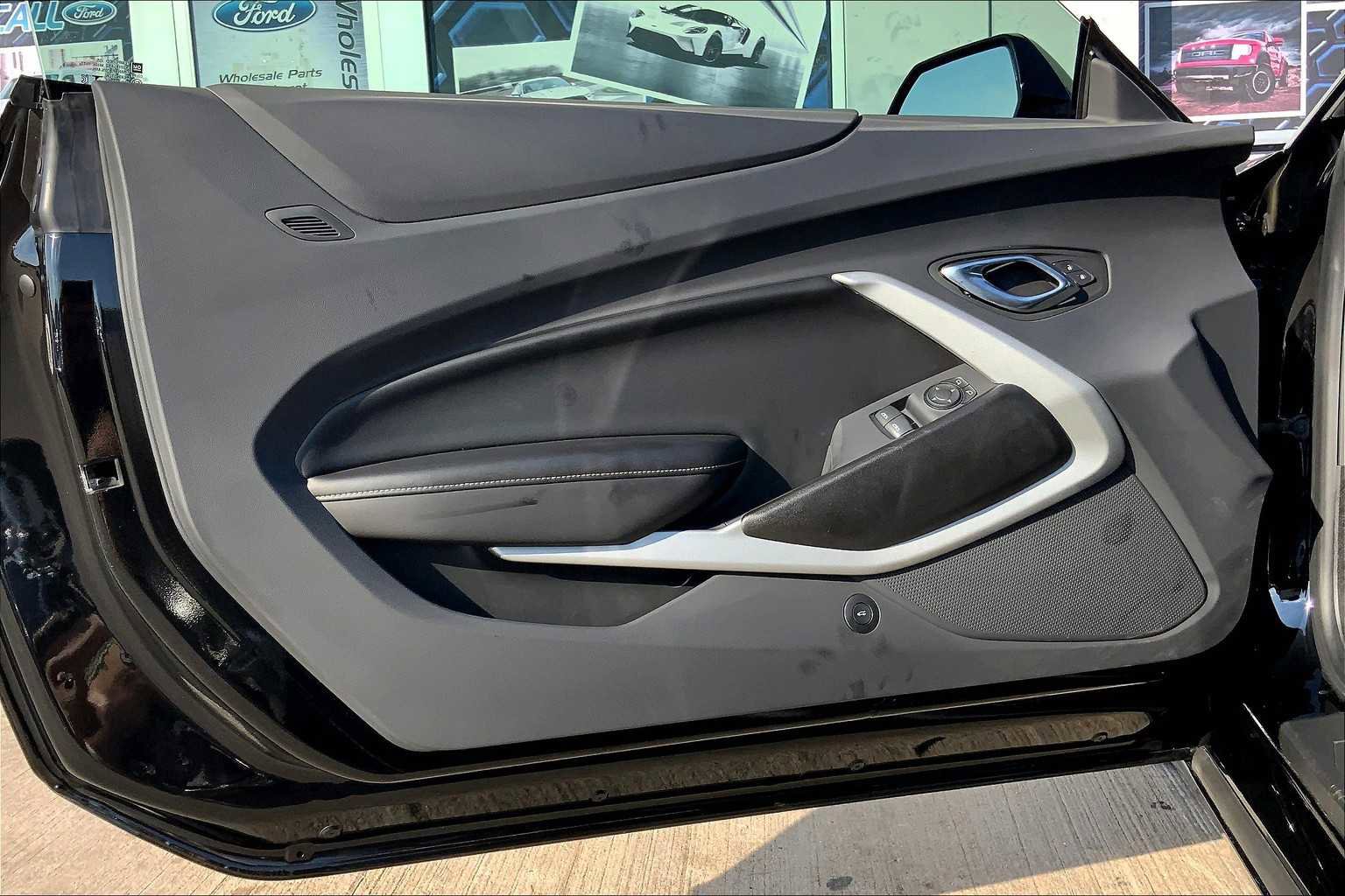 Used 2023 Chevrolet Camaro SS image 20