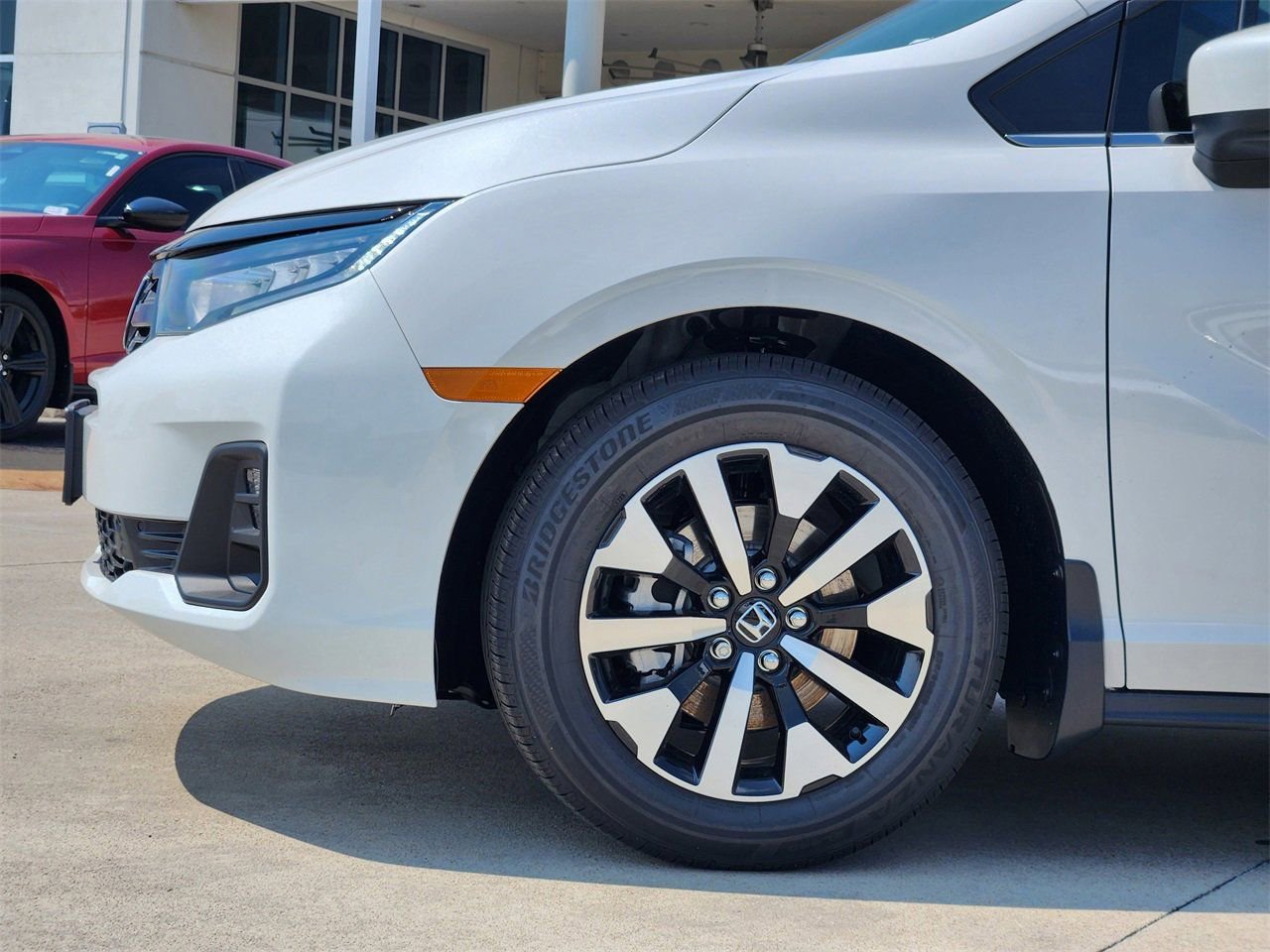 New 2026 Honda Odyssey EX-L image 5