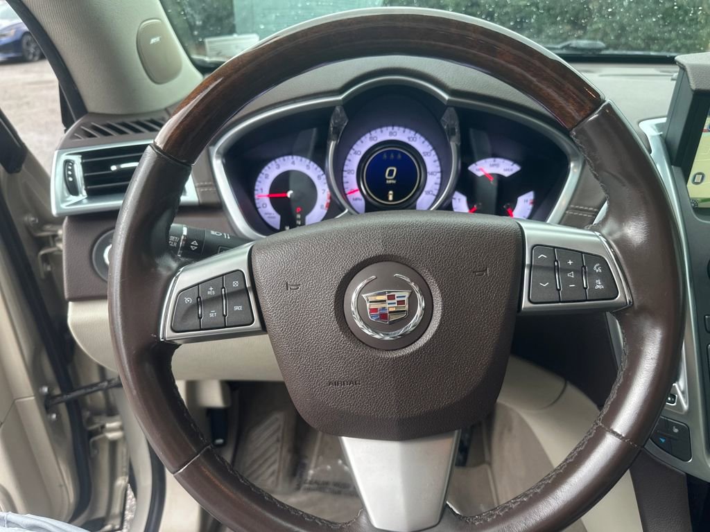 Used 2010 Cadillac SRX Luxury image 14